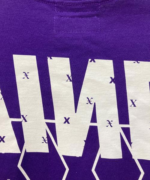 GOD SELECTION XXX（ゴッドセレクショントリプルエックス）GOD SELECTION XXX (ゴッドセレクショントリプルエックス) WIND AND SEA (ウィンダンシー) コラボTシャツ パープル サイズ:Mの古着・服飾アイテム
