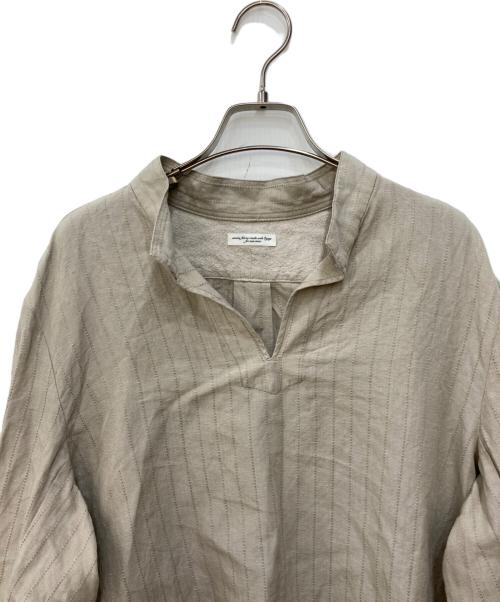 SUS-SOUS（シュス）SUS-SOUS (シュス) ワーキングプルオーバーシャツ ベージュ サイズ:SIZE9の古着・服飾アイテム
