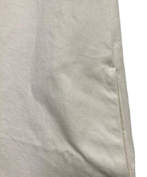 MECRE（メクル）MECRE (メクル) コーティングデニムノースリーブワンピース ホワイト サイズ:Ⅿの古着・服飾アイテム