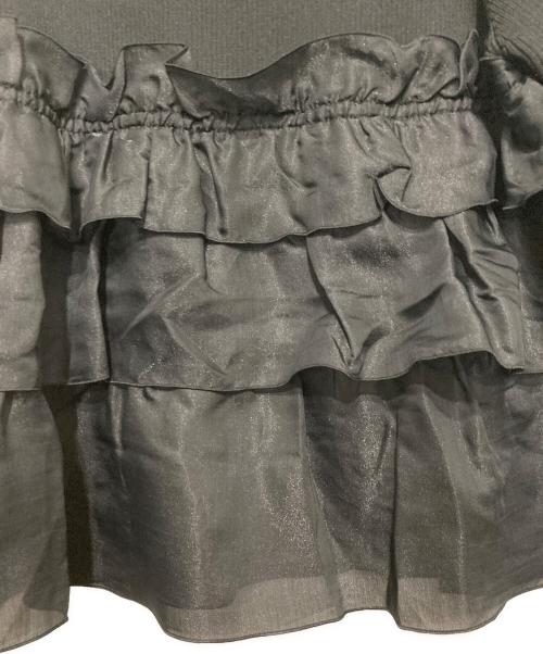 JILL STUART（ジルスチュアート）JILL STUART (ジルスチュアート) フリルボリュームドッキングニット ブラック サイズ:Free 未使用品の古着・服飾アイテム