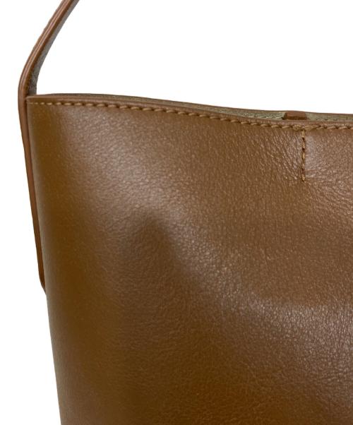 J&M DAVIDSON（ジェイ＆エム デヴィッドソン）J&M DAVIDSON (ジェイ＆エム デヴィッドソン) QUIVER BUCKET MINI ブラウンの古着・服飾アイテム