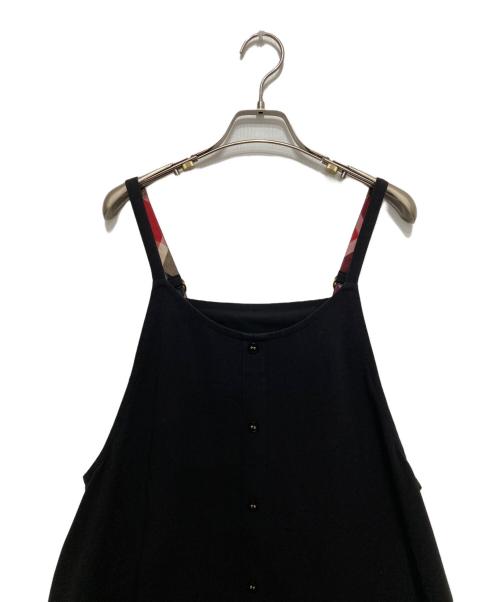 BLUE LABEL CRESTBRIDGE（ブルーレーベルクレストブリッジ）BLUE LABEL CRESTBRIDGE (ブルーレーベルクレストブリッジ) キャミソールワンピース ブラック サイズ:SIZE38の古着・服飾アイテム