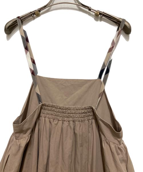 CB CRESTBRIDGE（シービークレストブリッジ）CB CRESTBRIDGE (シービークレストブリッジ) キャミソールワンピース トップス セット ベージュ サイズ:Sの古着・服飾アイテム