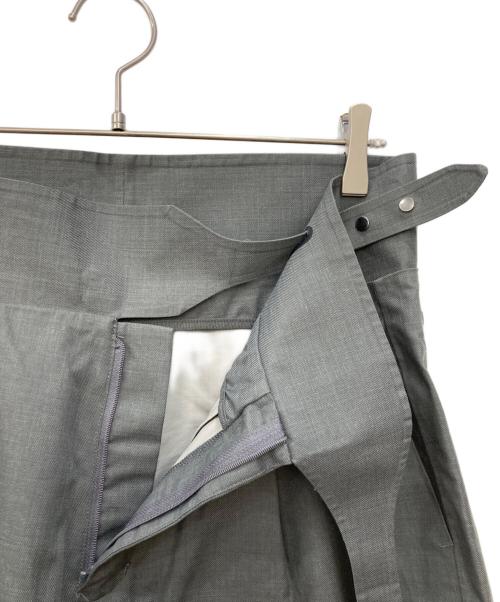 DESCENTE PAUSE（デサントポーズ）DESCENTE PAUSE (デサントポーズ) WOOL MIX 2.5L GURKHA SHORTS グレー サイズ:Lの古着・服飾アイテム