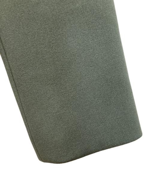 taupe（トープ）TAUPE (トープ) ドロップパフスリーブジャケット グリーン サイズ:3 未使用品の古着・服飾アイテム