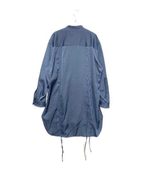 taupe（トープ）taupe (トープ) サテンスモッキングロングシャツ ブルー サイズ:02 未使用品の古着・服飾アイテム