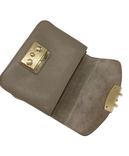 FURLA（フルラ）FURLA (フルラ) チェーンショルダーバッグ ベージュの古着・服飾アイテム