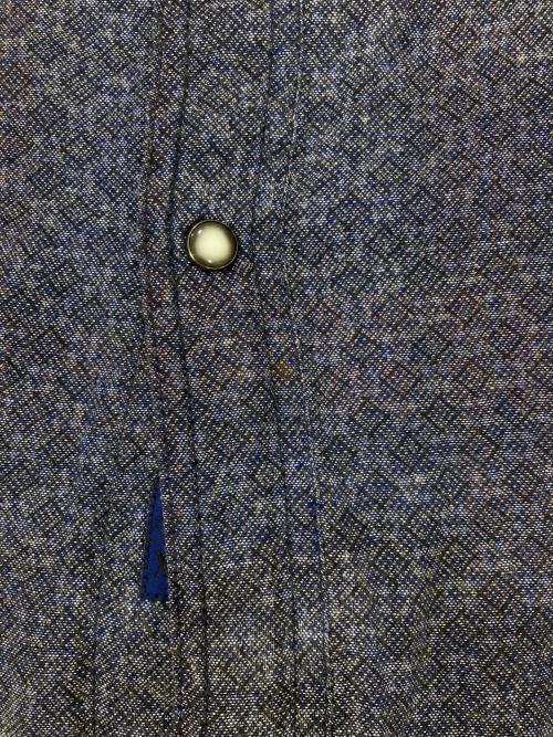 ARMANI EXCHANGE（アルマーニ エクスチェンジ）ARMANI EXCHANGE (アルマーニ エクスチェンジ) スナップボタンシャツ ネイビー サイズ:Mの古着・服飾アイテム