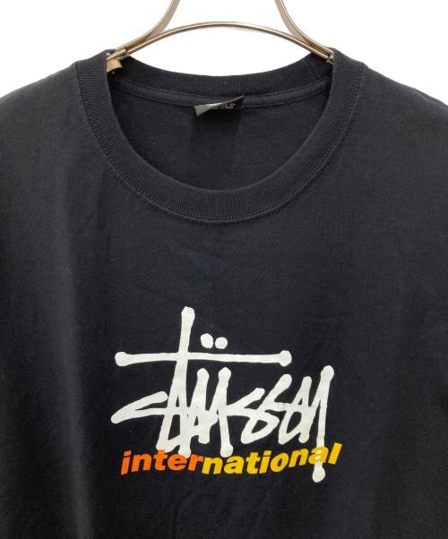 stussy（ステューシー）stussy (ステューシー) プリントTシャツ ブラック サイズ:XLの古着・服飾アイテム
