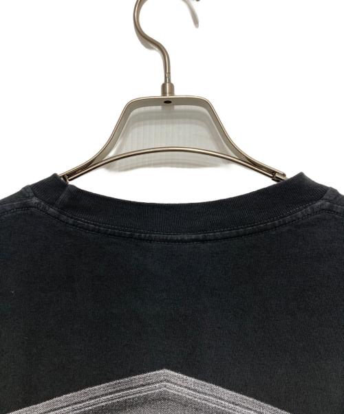 stussy（ステューシー）stussy (ステューシー) SURF Tomb PIGMENT Dyed Tee ブラック サイズ:Lの古着・服飾アイテム