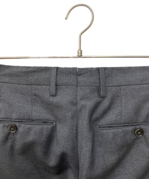 BEAMS F（ビームスエフ）BEAMS F (ビームスエフ) PT01 (ピーティーゼロウーノ) スラックス グレー サイズ:44の古着・服飾アイテム