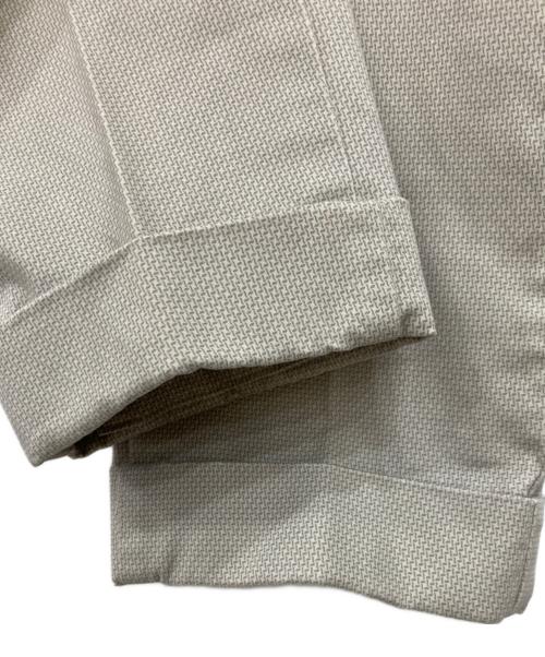 BEAMS F（ビームスエフ）BEAMS F (ビームスエフ) PT01 (ピーティーゼロウーノ) スラックス ベージュ サイズ:44の古着・服飾アイテム