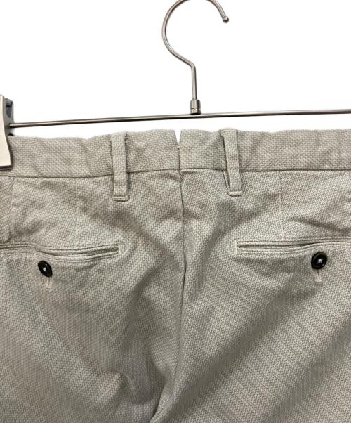 BEAMS F（ビームスエフ）BEAMS F (ビームスエフ) PT01 (ピーティーゼロウーノ) スラックス ベージュ サイズ:44の古着・服飾アイテム