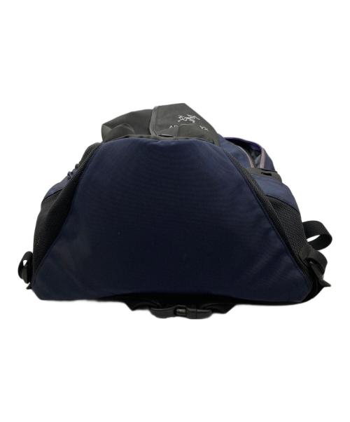 ARC'TERYX（アークテリクス）ARC'TERYX (アークテリクス) ARRO 22 BACKPACK ネイビー×ブラックの古着・服飾アイテム