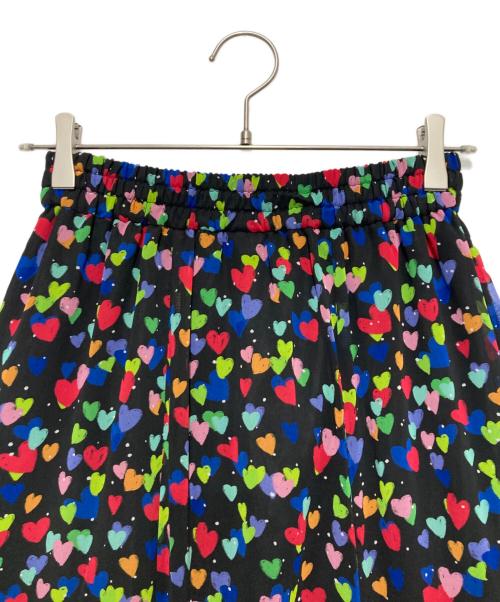 DOUBLE STANDARD CLOTHING（ダブルスタンダードクロージング）DOUBLE STANDARD CLOTHING (ダブルスタンダードクロージング) ハートプリント ティアードスカート ブラック サイズ:SIZE 36の古着・服飾アイテム