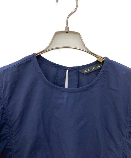 mizuiro-ind（ミズイロインド）mizuiro-ind (ミズイロインド) ギャザーブラウス ネイビー サイズ:3の古着・服飾アイテム