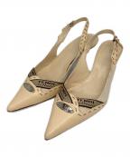 FENDIフェンディ）の古着「バックストラップパンプス」｜ベージュ