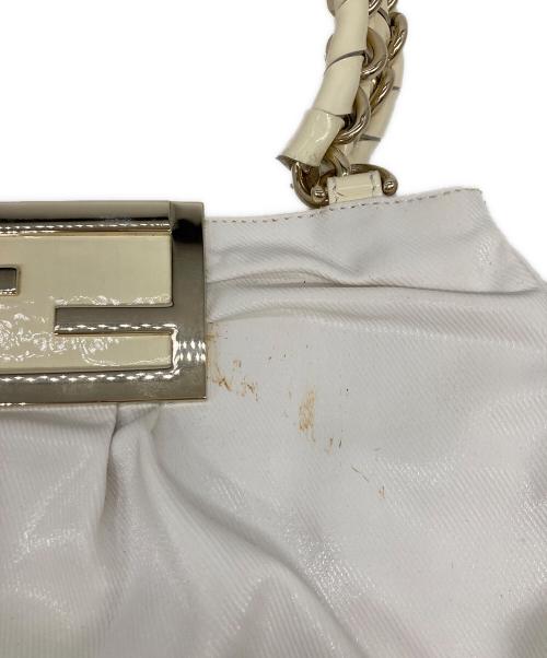 FENDI（フェンディ）FENDI (フェンディ) チェーンショルダーバッグ ホワイト サイズ:表記無しの古着・服飾アイテム