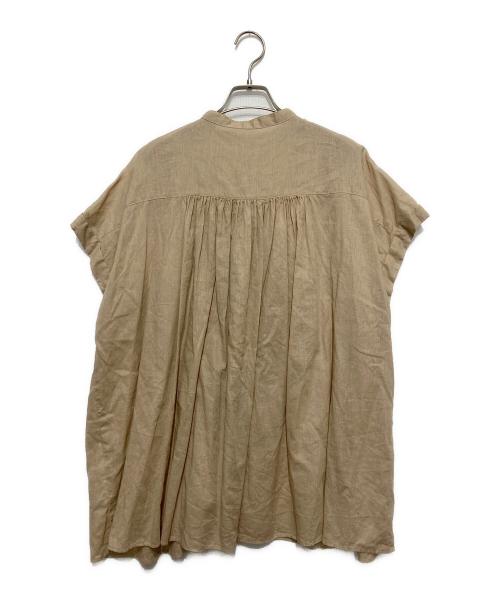Spick and Span（スピック＆スパン）Spick and Span (スピックアンドスパン) コットンリネンギャザーフレンチスリーブシャツ ベージュ サイズ:FREEの古着・服飾アイテム