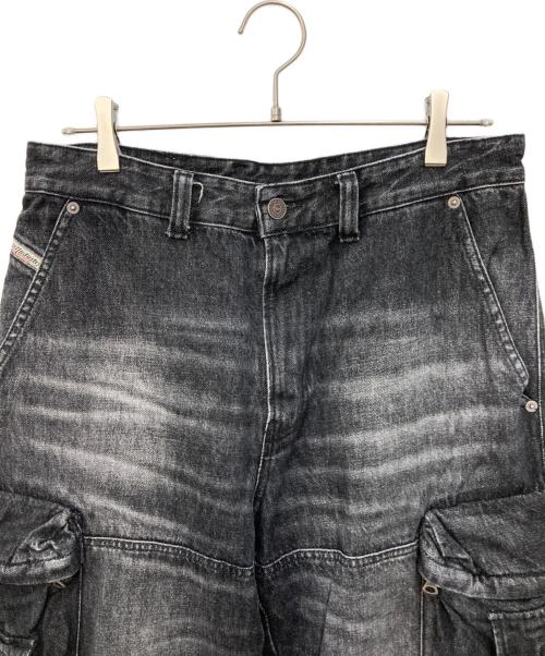 DIESEL（ディーゼル）DIESEL (ディーゼル) D-FISH-CARGO-S ブラック サイズ:SIZE W29の古着・服飾アイテム