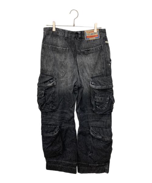 DIESEL（ディーゼル）DIESEL (ディーゼル) D-FISH-CARGO-S ブラック サイズ:SIZE W29の古着・服飾アイテム
