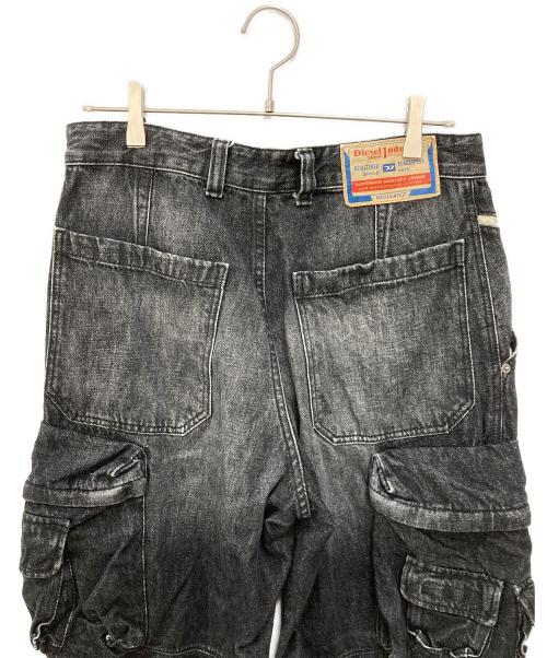 DIESEL（ディーゼル）DIESEL (ディーゼル) D-FISH-CARGO-S ブラック サイズ:SIZE W29の古着・服飾アイテム