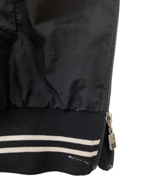 RUSSELL ATHLETIC（ラッセルアスレチック）RUSSELL ATHLETIC (ラッセルアスレチック) ナイロンプルオーバー ブラック サイズ:XLの古着・服飾アイテム