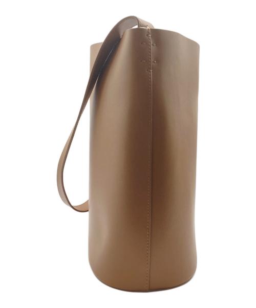 RIM.ARK（リムアーク）RIM.ARK (リムアーク) Leather bucket shoulder bag ブラウンの古着・服飾アイテム