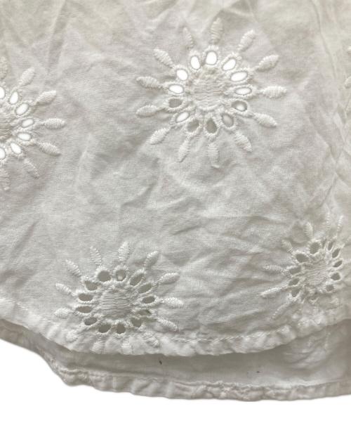 Audrey and John Wad（オードリーアンドジョンワッド）Audrey and John Wad (オードリーアンドジョンワッド) インドコットン刺繍ブラウス ホワイト サイズ:FREEの古着・服飾アイテム