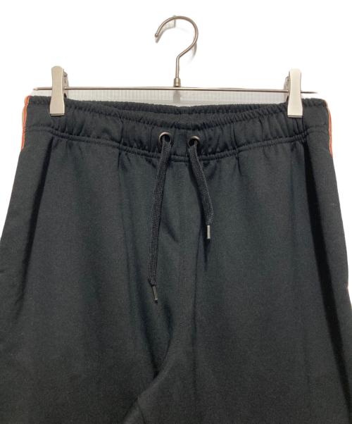 BURBERRY BLUE LABEL（バーバリーロンドンブルーレーベル）BURBERRY BLUE LABEL (バーバリーロンドンブルーレーベル) サイドライントラックパンツ ブラック サイズ:XSの古着・服飾アイテム