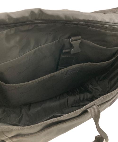 NUMBER (N)INE（ナンバーナイン）NUMBER (N)INE (ナンバーナイン) MICHAEL LINNELL (ミシェルリンネル) ワッペン付きメッセンジャーバッグ ブラックの古着・服飾アイテム