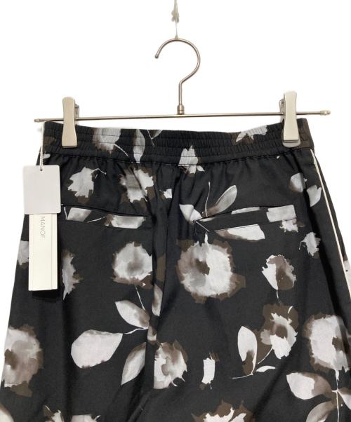 MANOF（マノフ）MANOF (マノフ) フラワーワイドパンツ ブラック サイズ:S 未使用品の古着・服飾アイテム