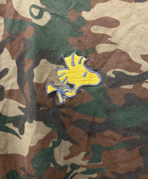 東洋エンタープライズ（トウヨウエンタープライズ）東洋エンタープライズ (トウヨウエンタープライズ) PEANUTS (ピーナッツ) 刺繍Tシャツ グリーン サイズ:Lの古着・服飾アイテム