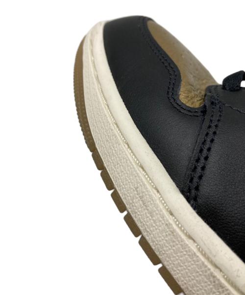 NIKE（ナイキ）NIKE (ナイキ) Air Jordan 1 Retro High OG ゴールド×ブラック サイズ:27㎝　の古着・服飾アイテム