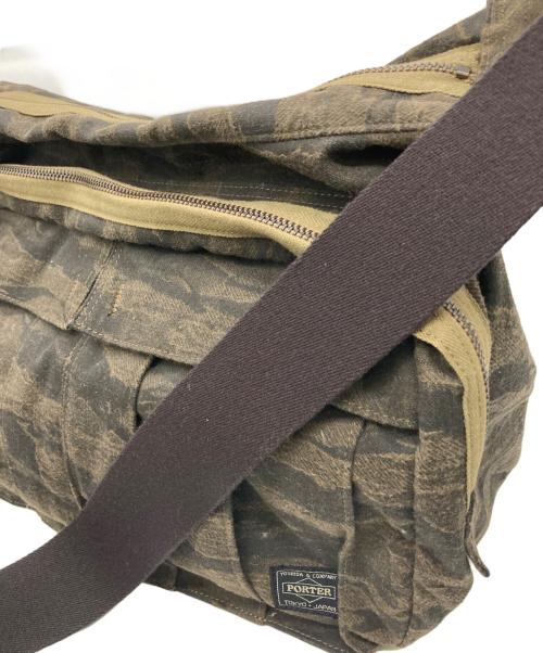 PORTER（ポーター）PORTER (ポーター) LOVE＆PEACE ショルダーバッグ オリーブの古着・服飾アイテム