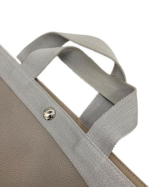 Herve Chapelier（エルベシャプリエ）Herve Chapelier (エルベシャプリエ) コーテッドキャンバススクエアトートA4サイズ(L) マスティック×イヴォワール サイズ:A4サイズ（L)の古着・服飾アイテム