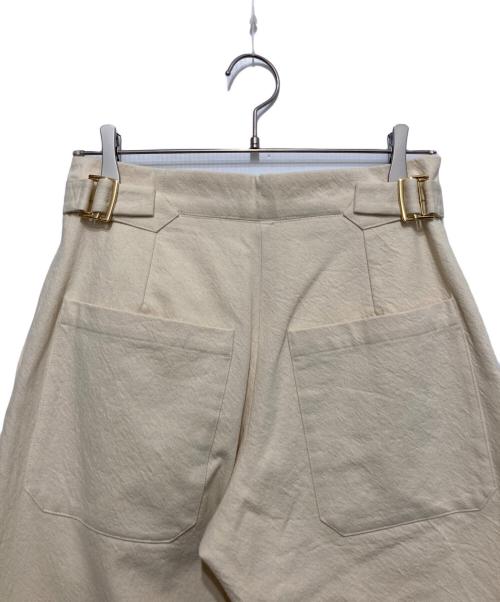 STUDIO NICHOLSON（スタジオ ニコルソン）STUDIO NICHOLSON (スタジオ ニコルソン) サイドアジャスター ワイドパンツ アイボリー サイズ:不明の古着・服飾アイテム