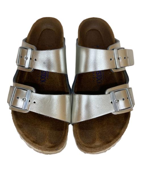 BIRKENSTOCK（ビルケンシュトック）BIRKENSTOCK (ビルケンシュトック) ARIZONA コンフォートサンダル シルバー サイズ:22.5の古着・服飾アイテム