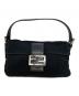 FENDI（フェンディ）の古着「ワンショルダーバッグ」｜ブラック