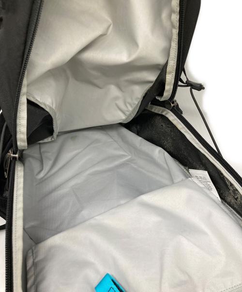 ARC'TERYX（アークテリクス）ARC'TERYX (アークテリクス) MANTIS 16 BACKPACK ブラックの古着・服飾アイテム
