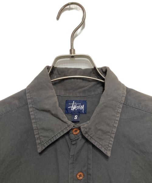 stussy（ステューシー）stussy (ステューシー) コットンシャツ グレー サイズ:Sの古着・服飾アイテム