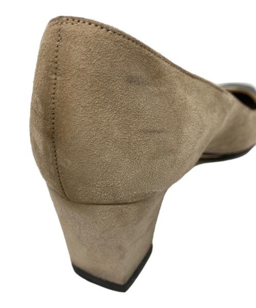 Manolo Blahnik（マノロブラニク）Manolo Blahnik (マノロブラニク) バイカラーヒールパンプス ブラウン サイズ:SIZE 37 1/2の古着・服飾アイテム