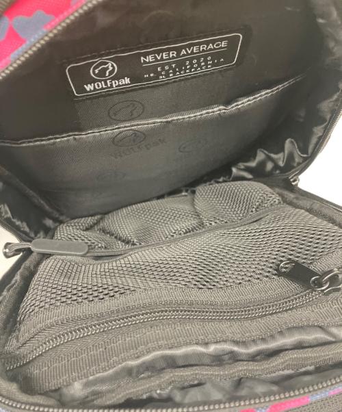 WOLFpak（ウルフパック）wolfpak (ウルフパック) Backpack Neon Leopard パープルの古着・服飾アイテム