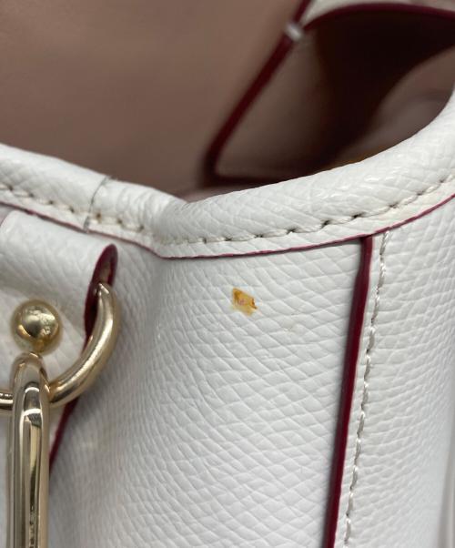 COACH（コーチ）COACH (コーチ) フラワーパンチング 2WAYバッグ ホワイトの古着・服飾アイテム