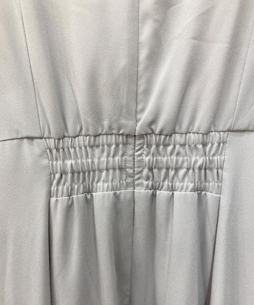 JUSGLITTY（ジャスグリッティー）JUSGLITTY (ジャスグリッティー) 切替ワンピース ベージュ サイズ:M 未使用品の古着・服飾アイテム