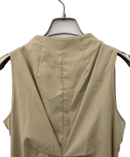 anuans（アニュアンス）anuans (アニュアンス) ツイストデザインワンピース ベージュ サイズ:Mの古着・服飾アイテム