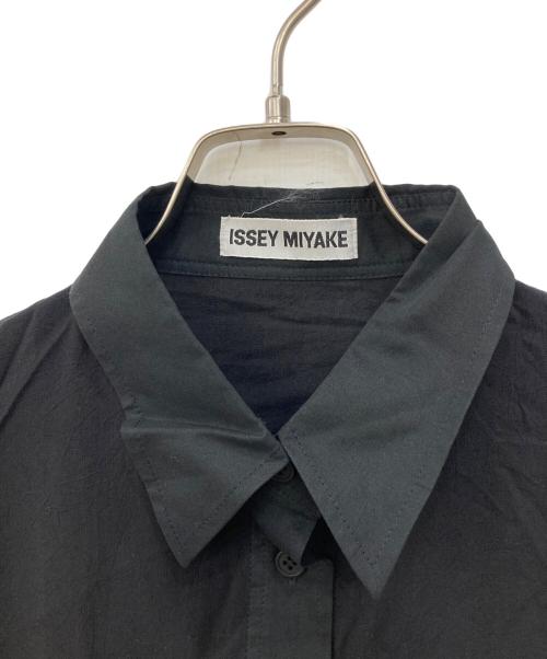 ISSEY MIYAKE（イッセイミヤケ）ISSEY MIYAKE (イッセイミヤケ) 長袖シャツ ブラック サイズ:Mの古着・服飾アイテム