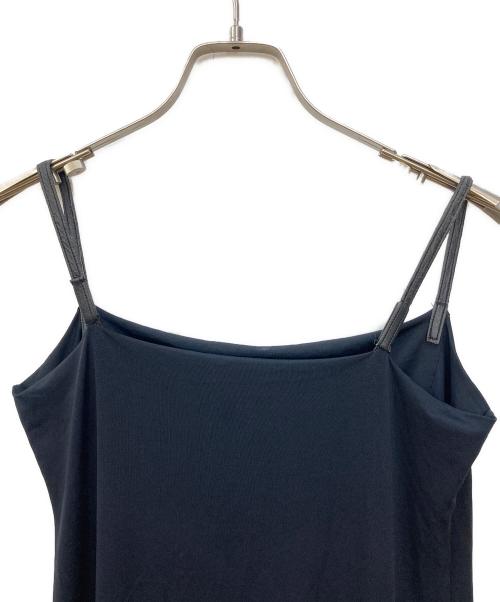 ISSEY MIYAKE（イッセイミヤケ）ISSEY MIYAKE (イッセイミヤケ) キャミソールワンピース ブラック サイズ:Mの古着・服飾アイテム