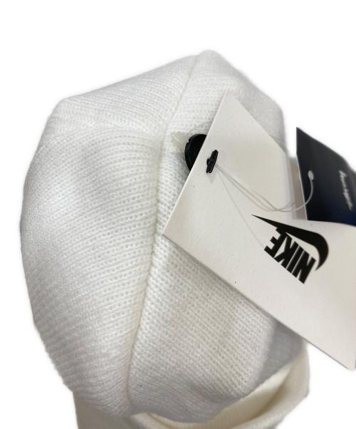 NIKE（ナイキ）NIKE (ナイキ) stussy (ステューシー) Cuff Beanie ホワイト 未使用品の古着・服飾アイテム