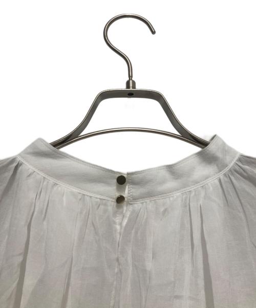 BEARDSLEY（ビアズリー）BEARDSLEY (ビアズリー) コットンシフォンギャザー丸ブラウス ホワイト サイズ:Fの古着・服飾アイテム
